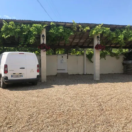 La Vendange Family בית נופש Gibourne