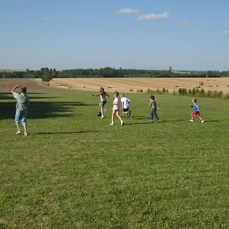 בית נופש La Vendange Family *