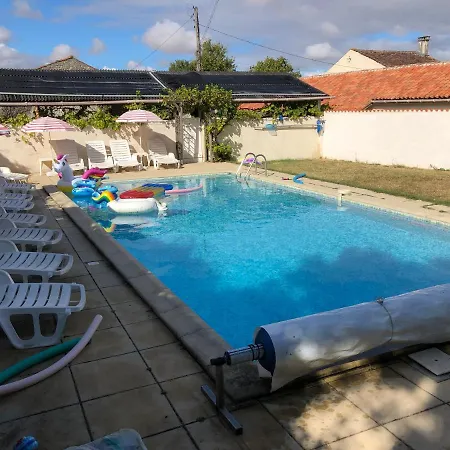 La Vendange Family * Gibourne