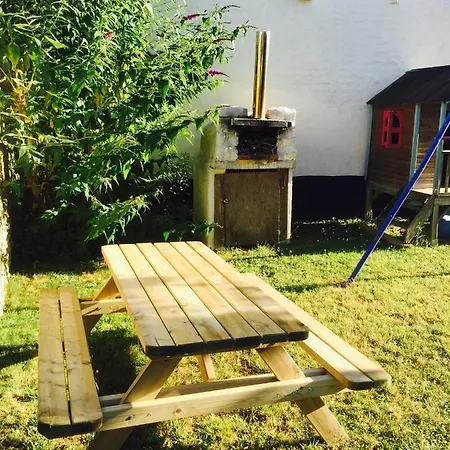 La Vendange Family בית נופש Gibourne