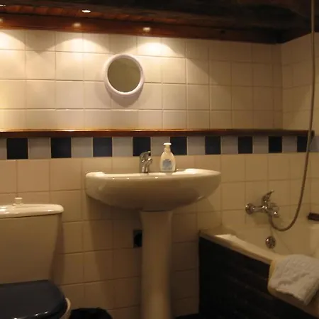 La Vendange Family Gibourne