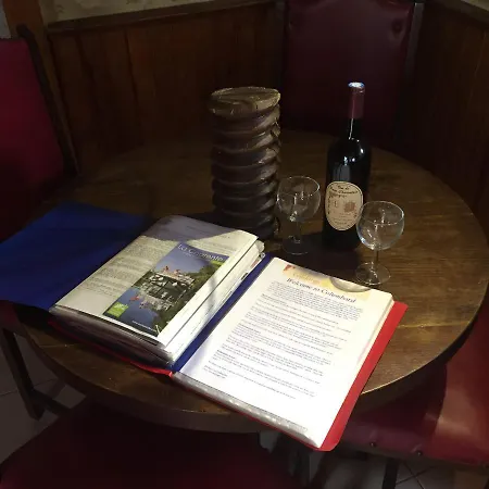 בית נופש La Vendange Family Gibourne