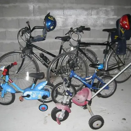 La Vendange Family *